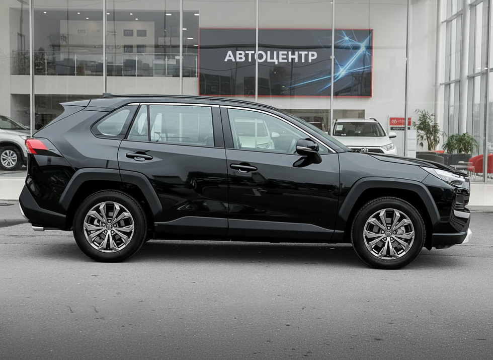Toyota RAV4 Adventure, черный
