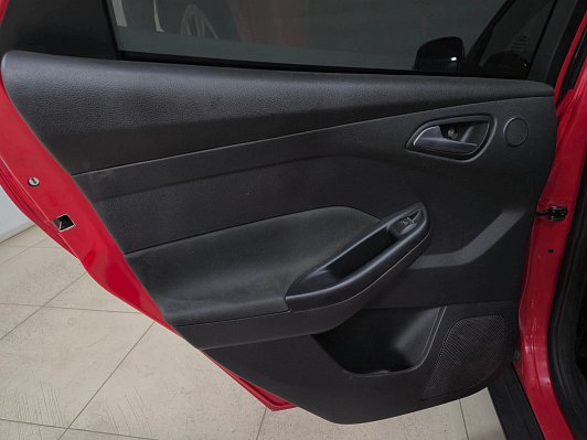 Ford Focus Titanium, 2011 года, пробег 311381 км