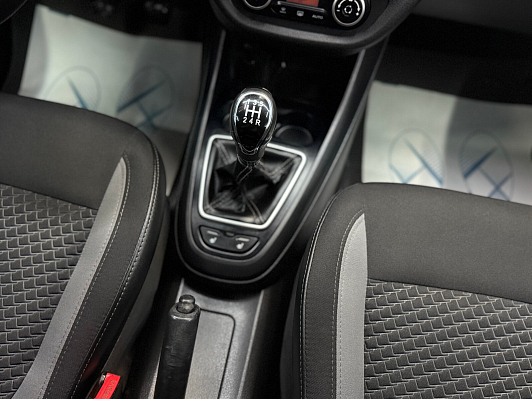 Lada (ВАЗ) Vesta Comfort, 2017 года, пробег 144464 км