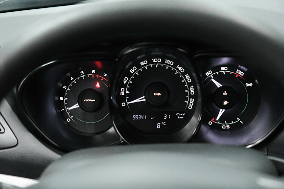 Lada (ВАЗ) Vesta Classic Start, 2016 года, пробег 98000 км