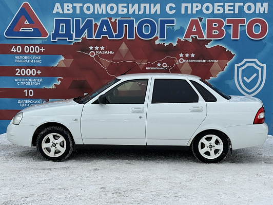 Lada (ВАЗ) Priora Люкс, 2013 года, пробег 143110 км
