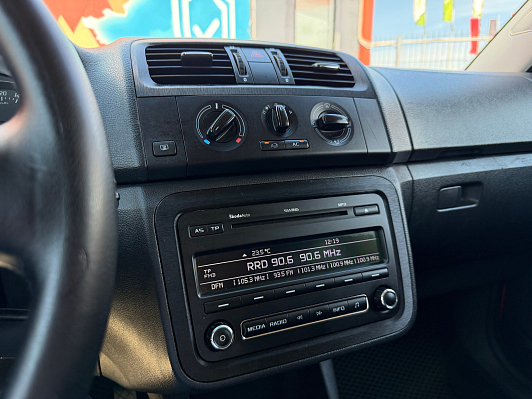 Skoda Fabia Fresh, 2012 года, пробег 312000 км