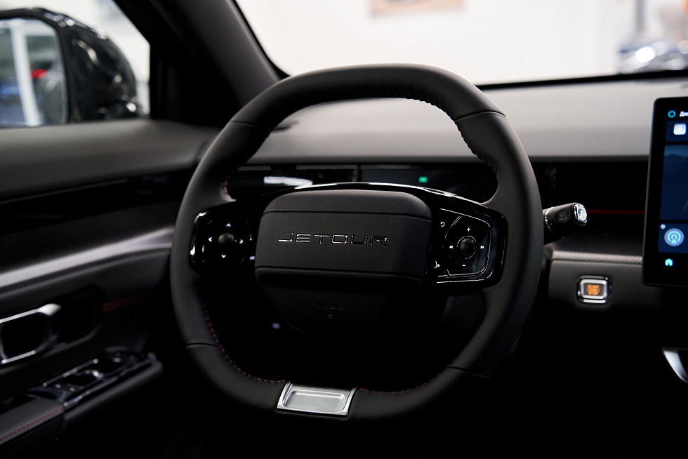 JETOUR DASHING Люкс, черный