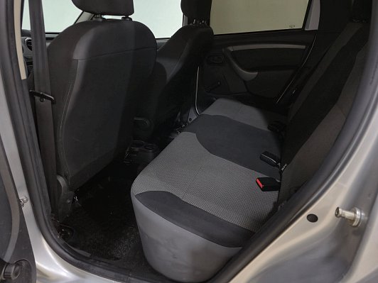 Renault Duster Life, 2017 года, пробег 105718 км