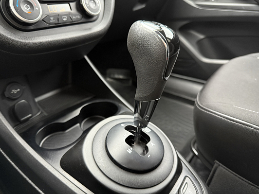 Lada (ВАЗ) Vesta Luxe Multimedia (2018-2019), 2017 года, пробег 96650 км