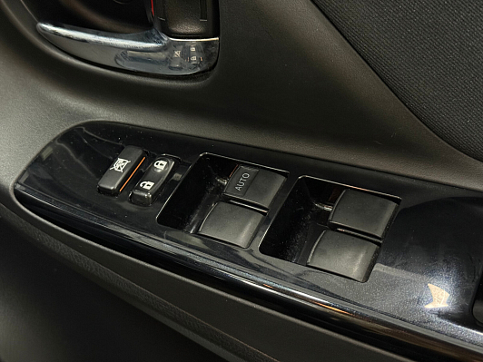 Toyota Vitz, 2019 года, пробег 40127 км