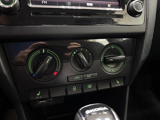 Skoda Rapid Hockey Edition Active, 2018 года, пробег 105178 км