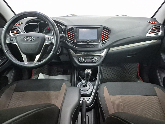 Lada (ВАЗ) Vesta Exclusive (2018-2019), 2017 года, пробег 98435 км