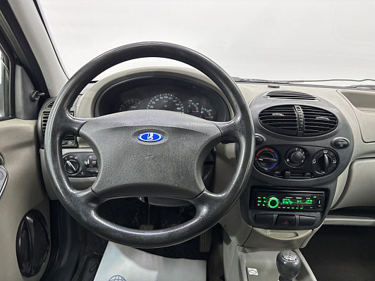 Lada (ВАЗ) Kalina, 2011 года, пробег 188700 км