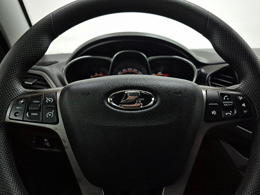 Lada (ВАЗ) Vesta Luxe, 2017 года, пробег 79808 км