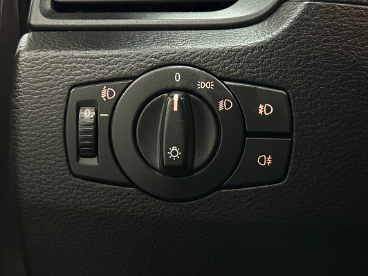 BMW X1, 2012 года, пробег 230000 км