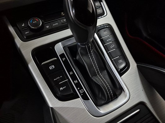 Geely Atlas Comfort, 2019 года, пробег 156520 км