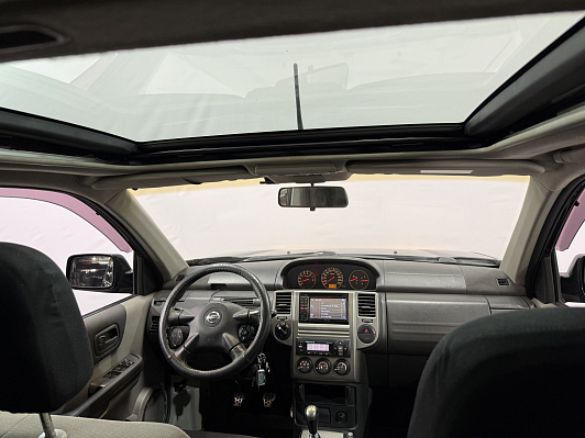 Nissan X-Trail, 2004 года, пробег 225100 км