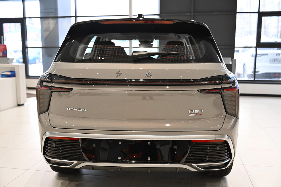 Hongqi HS3 Comfort, серый