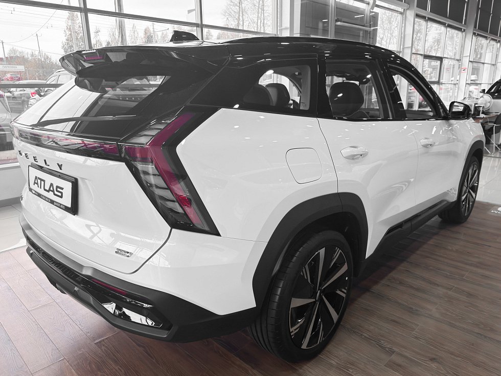 Geely Atlas Флагман, белый