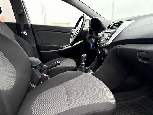 Hyundai Solaris Comfort, 2012 года, пробег 181345 км