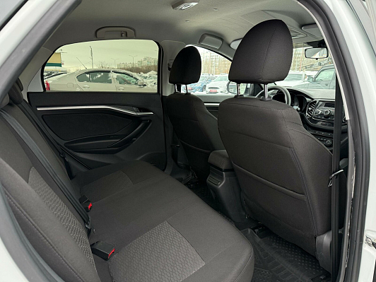 Lada (ВАЗ) Vesta Comfort Image, 2018 года, пробег 126000 км