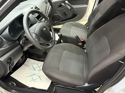Lada (ВАЗ) Granta Standard, 2019 года, пробег 56890 км