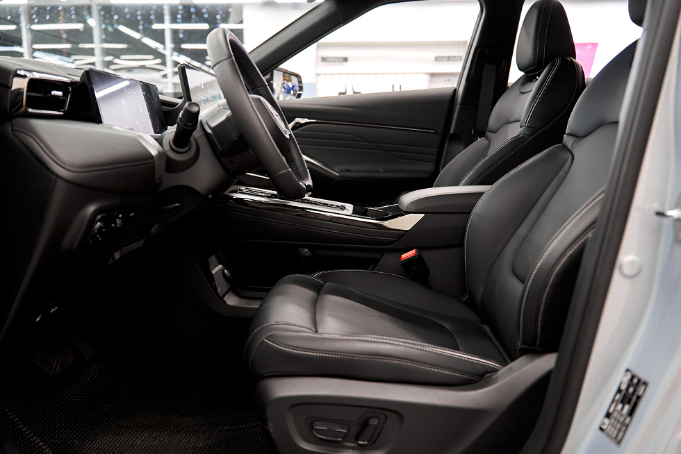 GAC GS4 GB, серебряный