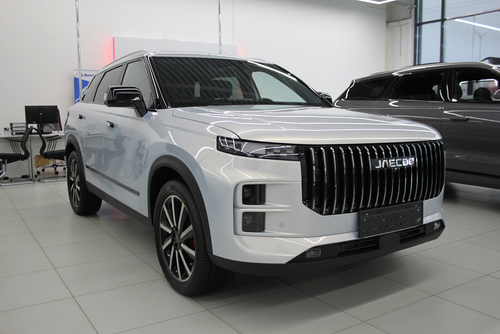 Jaecoo J7 Ultimate, серебряный