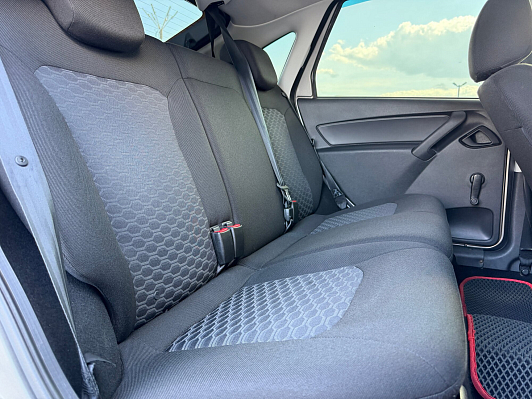 Lada (ВАЗ) Granta Comfort, 2019 года, пробег 64800 км