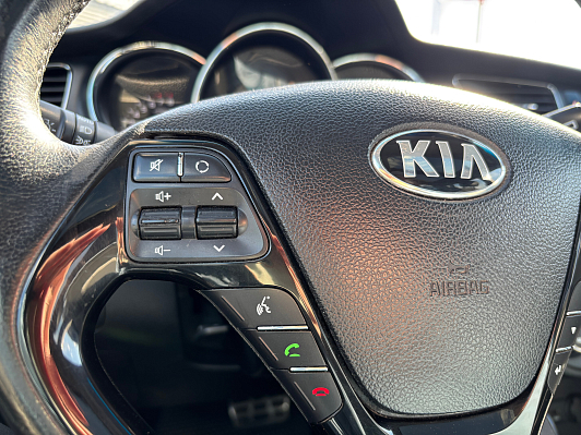 Kia Ceed Prestige, 2013 года, пробег 164000 км
