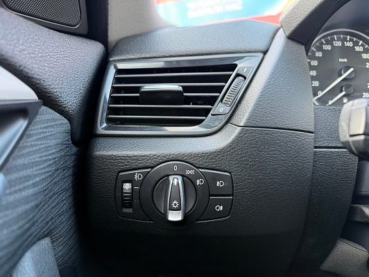 BMW X1, 2013 года, пробег 173000 км