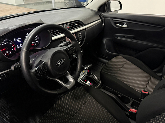 Kia Rio Comfort, 2018 года, пробег 123000 км
