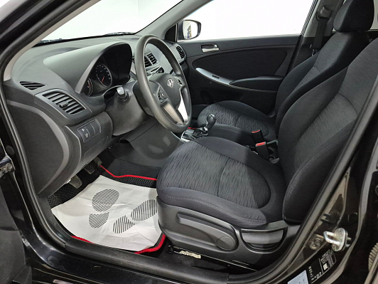 Hyundai Solaris Comfort, 2015 года, пробег 98463 км