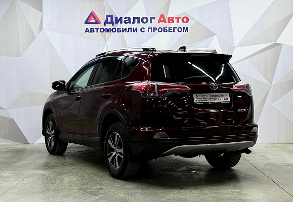 Toyota RAV4, 2016 года, пробег 150034 км