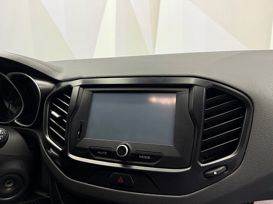 Lada (ВАЗ) Vesta Comfort, 2017 года, пробег 144464 км