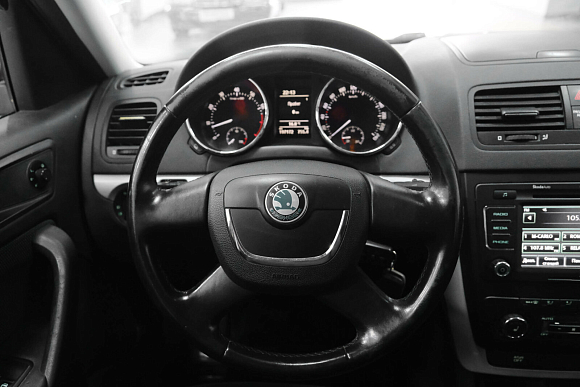 Skoda Yeti Active, 2012 года, пробег 197171 км