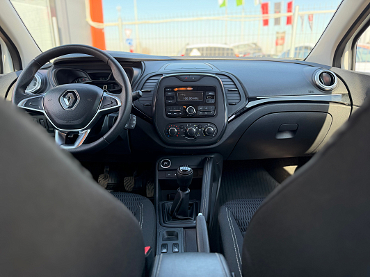Renault Kaptur Drive, 2020 года, пробег 97000 км