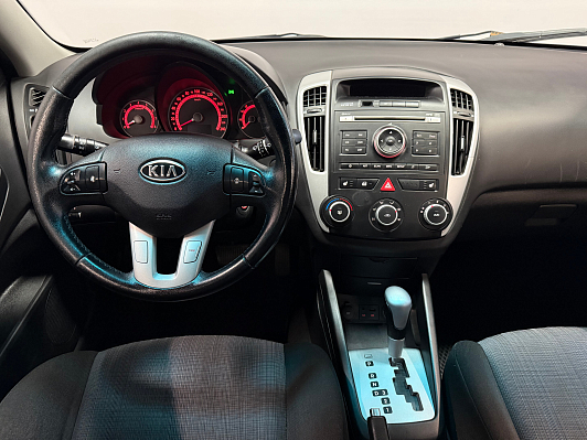 Kia Ceed, 2010 года, пробег 227000 км
