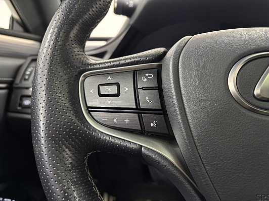 Lexus ES Luxury, 2022 года, пробег 40184 км