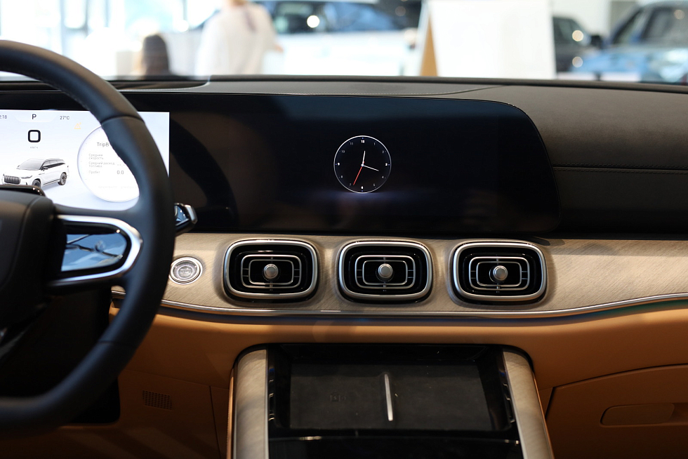 Jaecoo J8 Active, серый