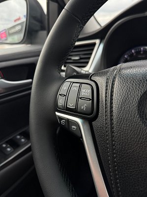 Toyota Highlander, 2014 года, пробег 168006 км