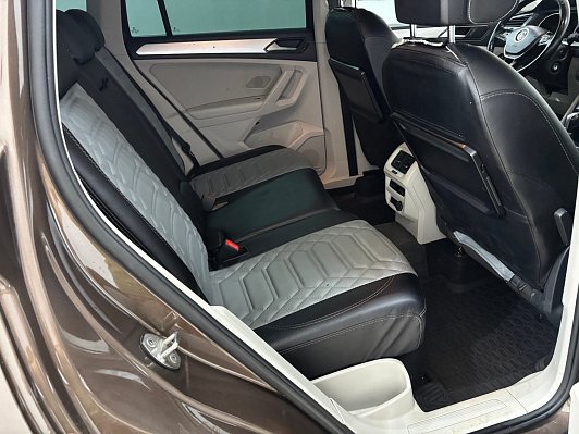 Volkswagen Tiguan CONNECT, 2017 года, пробег 167980 км