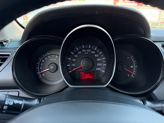 Kia Rio Luxe, 2013 года, пробег 202730 км