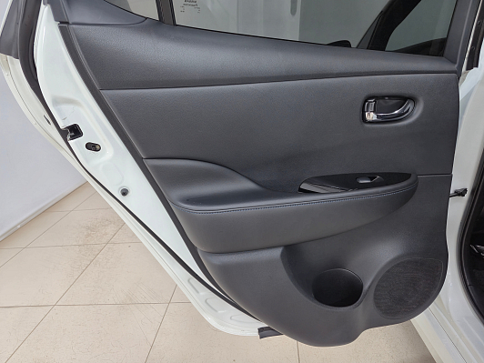 Nissan Leaf, 2019 года, пробег 53097 км