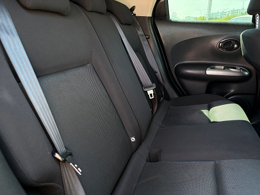 Nissan Juke XE, 2013 года, пробег 180000 км