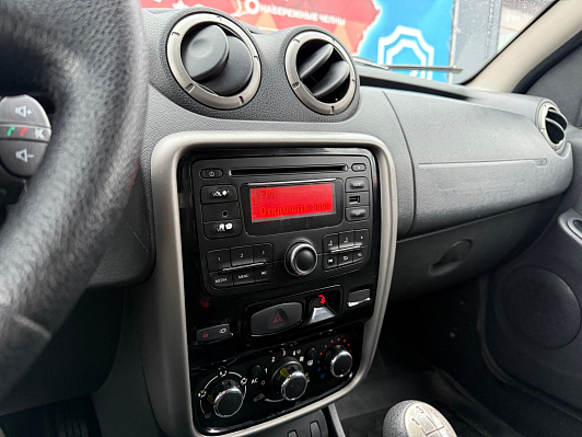 Renault Duster Expression, 2014 года, пробег 278500 км
