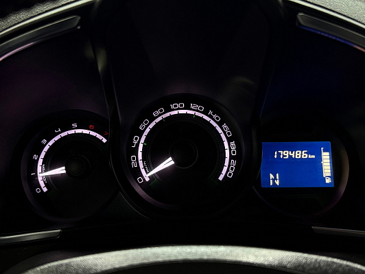 Lada (ВАЗ) XRAY Exclusive (2018), 2017 года, пробег 179484 км