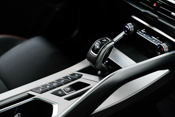 Geely Coolray Flagship, 2021 года, пробег 25566 км