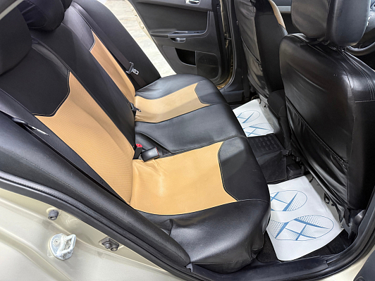 Mitsubishi Lancer, 2010 года, пробег 218715 км