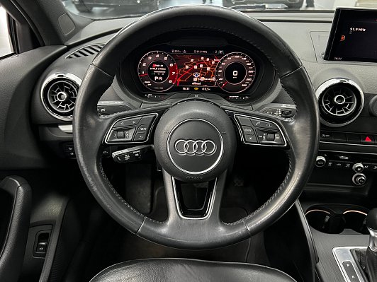 Audi A3 Sport, 2018 года, пробег 229251 км