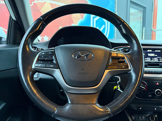 Hyundai Solaris Comfort, 2018 года, пробег 100000 км