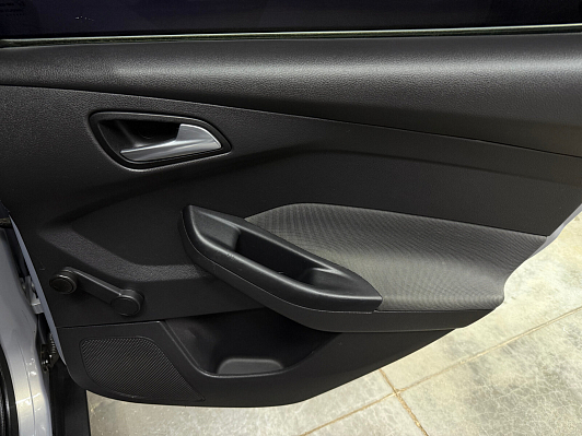 Ford Focus Trend, 2011 года, пробег 181735 км