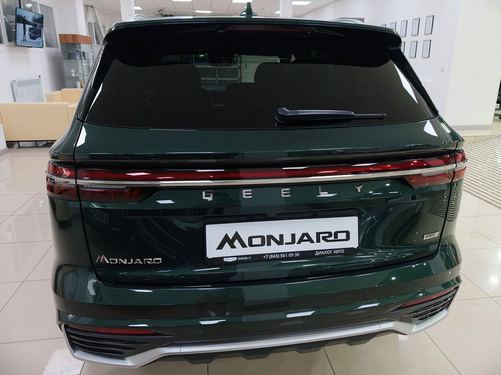 Geely Monjaro Flagship SE, зеленый