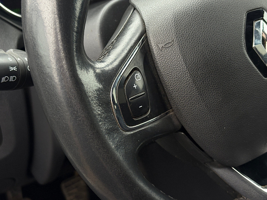 Renault Kaptur Drive, 2017 года, пробег 140541 км